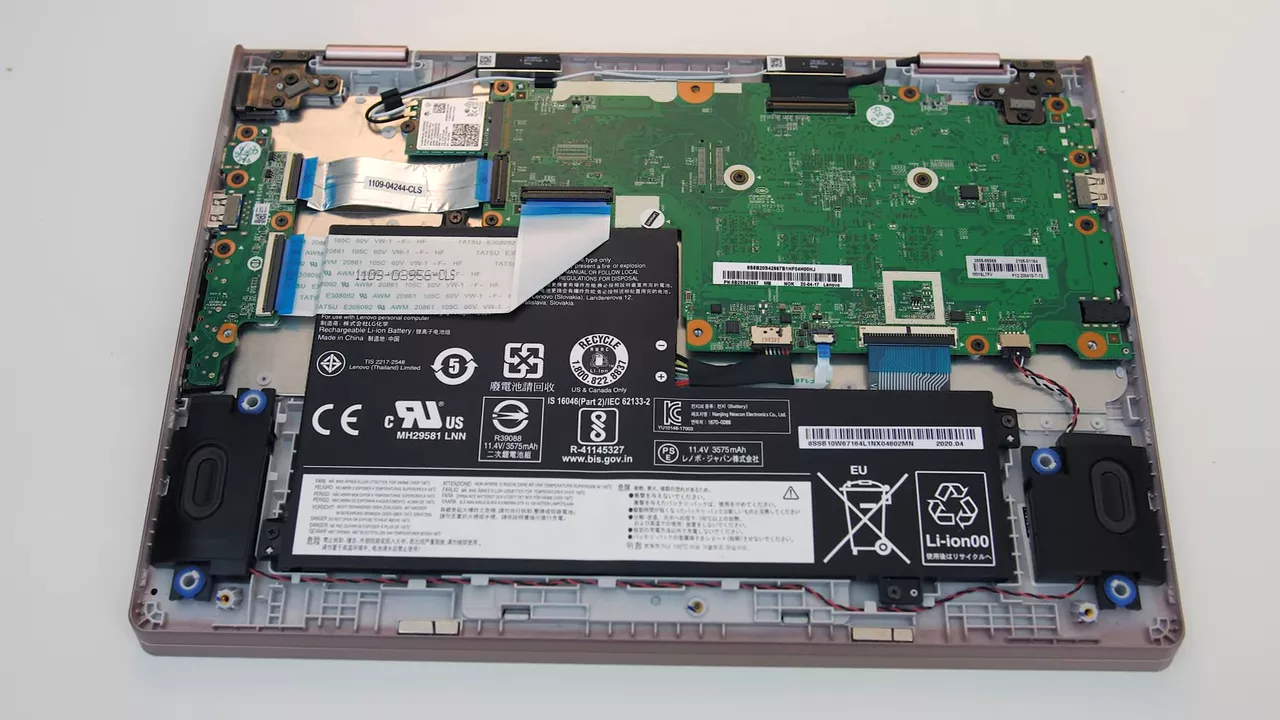 Lenovo C340 Review - Should You Buy A Chromebook?