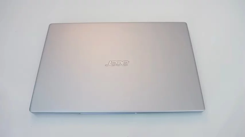 Acer Swift 3 Review - Ryzen 8 Core Laptop For $650!