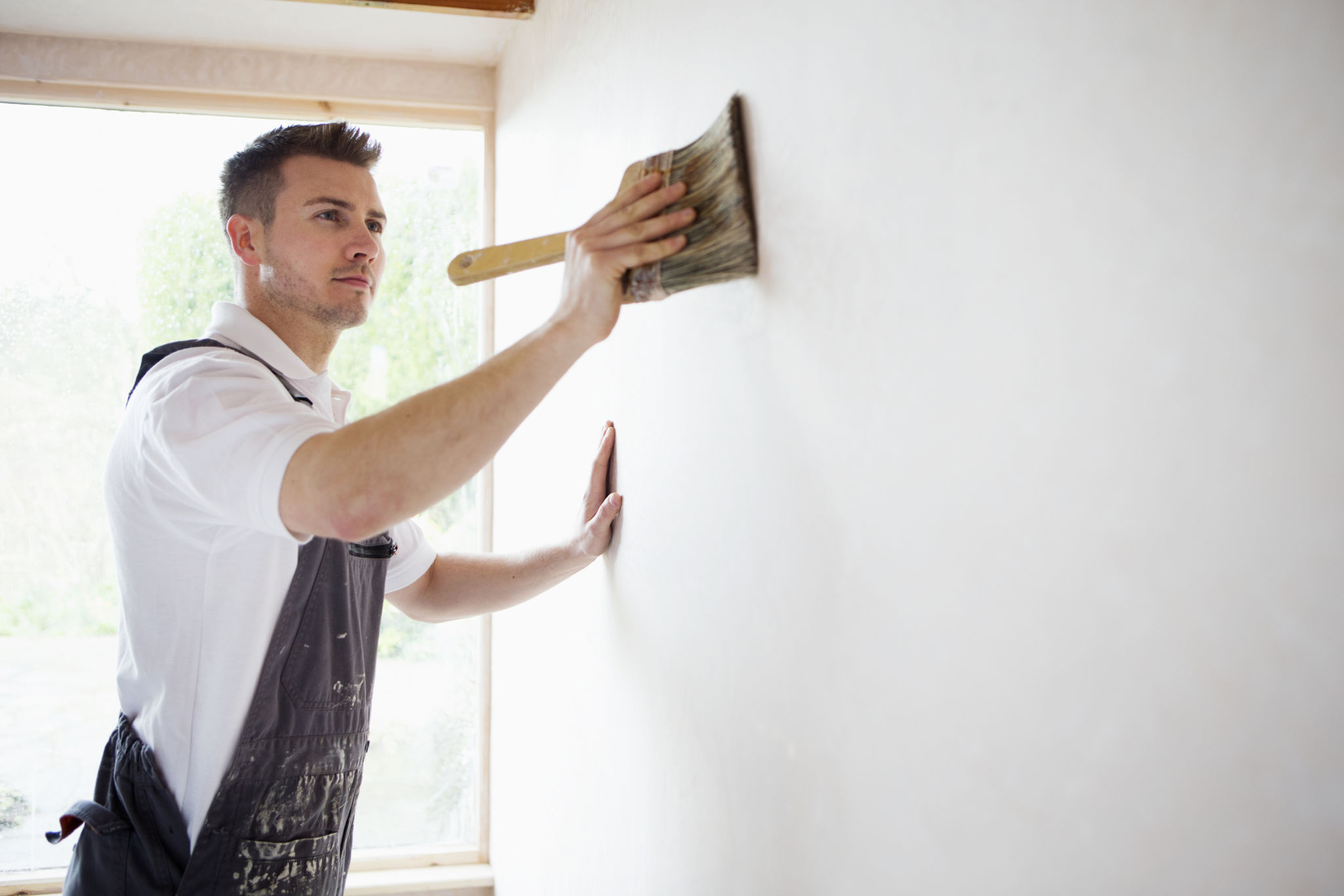 The Many Benefits of Hiring Professional Painting Services in Leduc