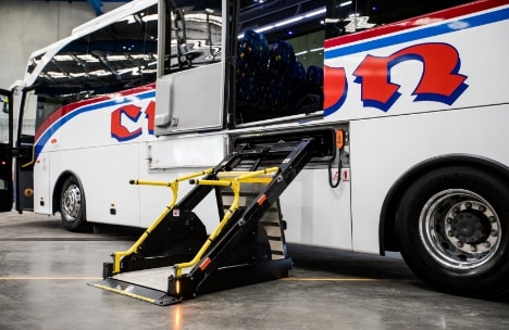 What You Must Know Before Using A Bus Rental Service?