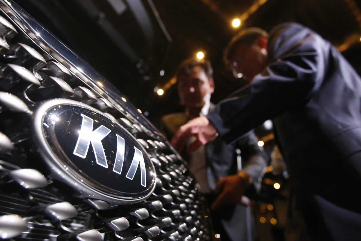 Car Buying With Executive kia car dealerships During the Holidays