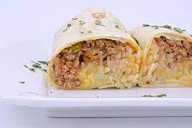 Burrito de arroz integral y frijoles negros