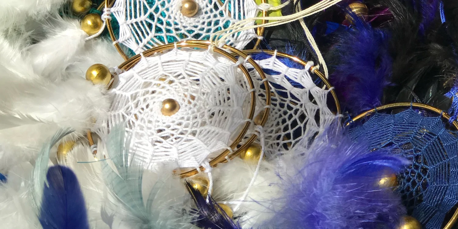 How To Make A Dreamcatcher - Where To Hang It & Benefits