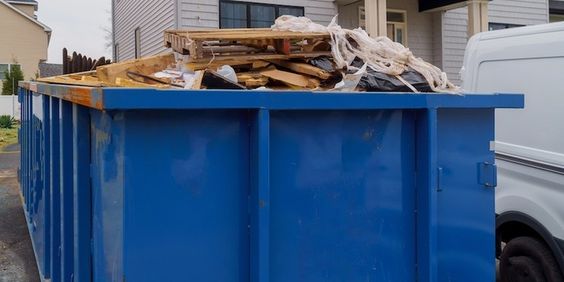 Key Considerations for Selecting Dumpsters for Parties and Occasions in Orange County