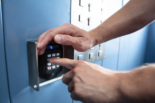 How Locksmith Services are Using Technology to Enhance Security
