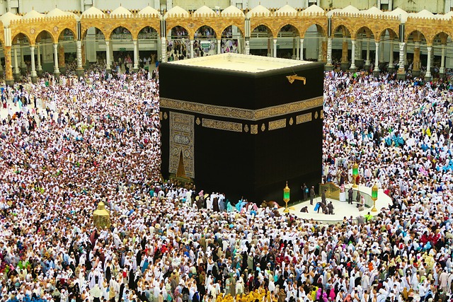 A 12 night, 5-star Umrah trip is available from Alhadi Travel.
