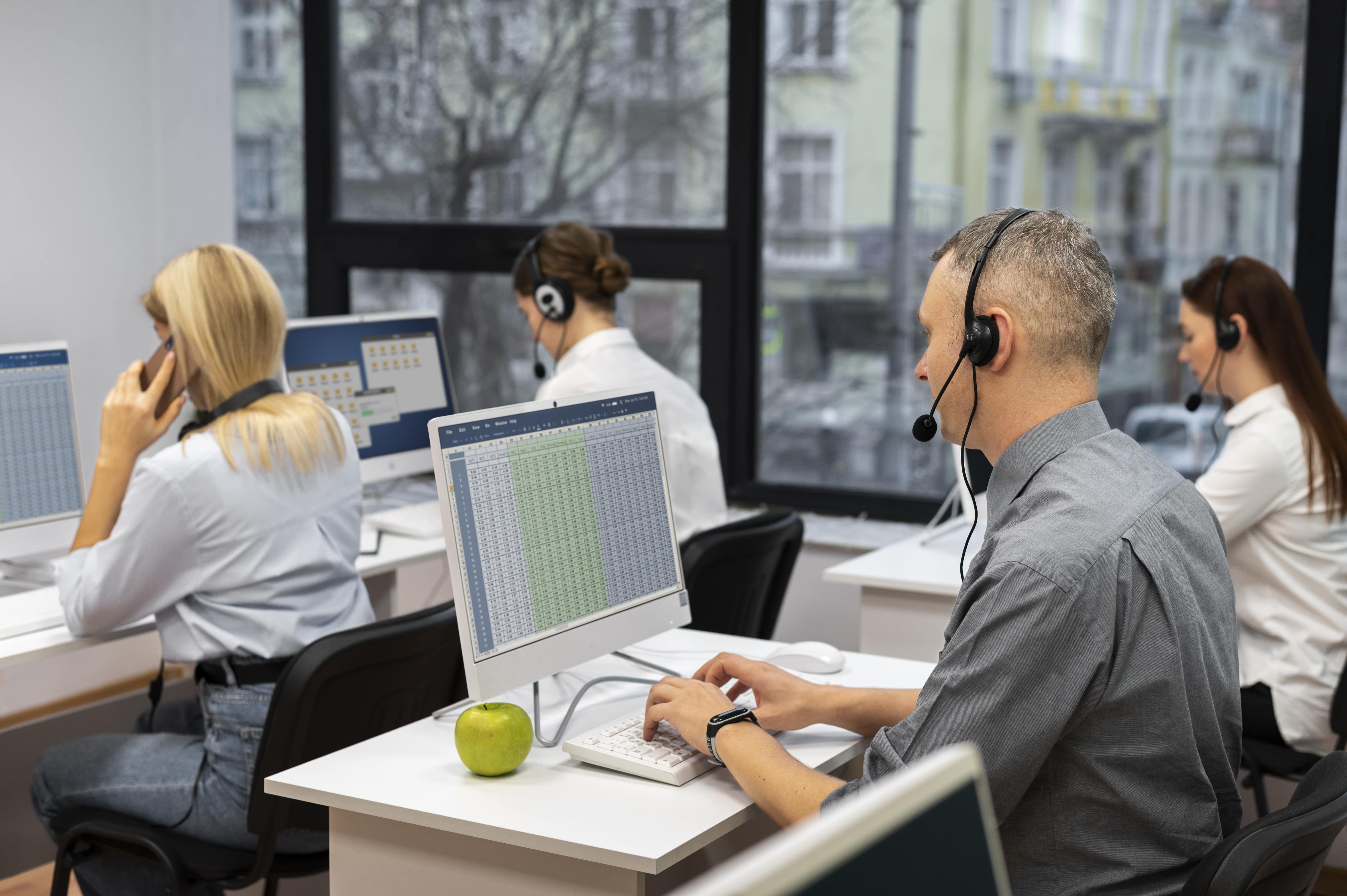 Optimizing Contact Center Management: Best Practices and Strategies