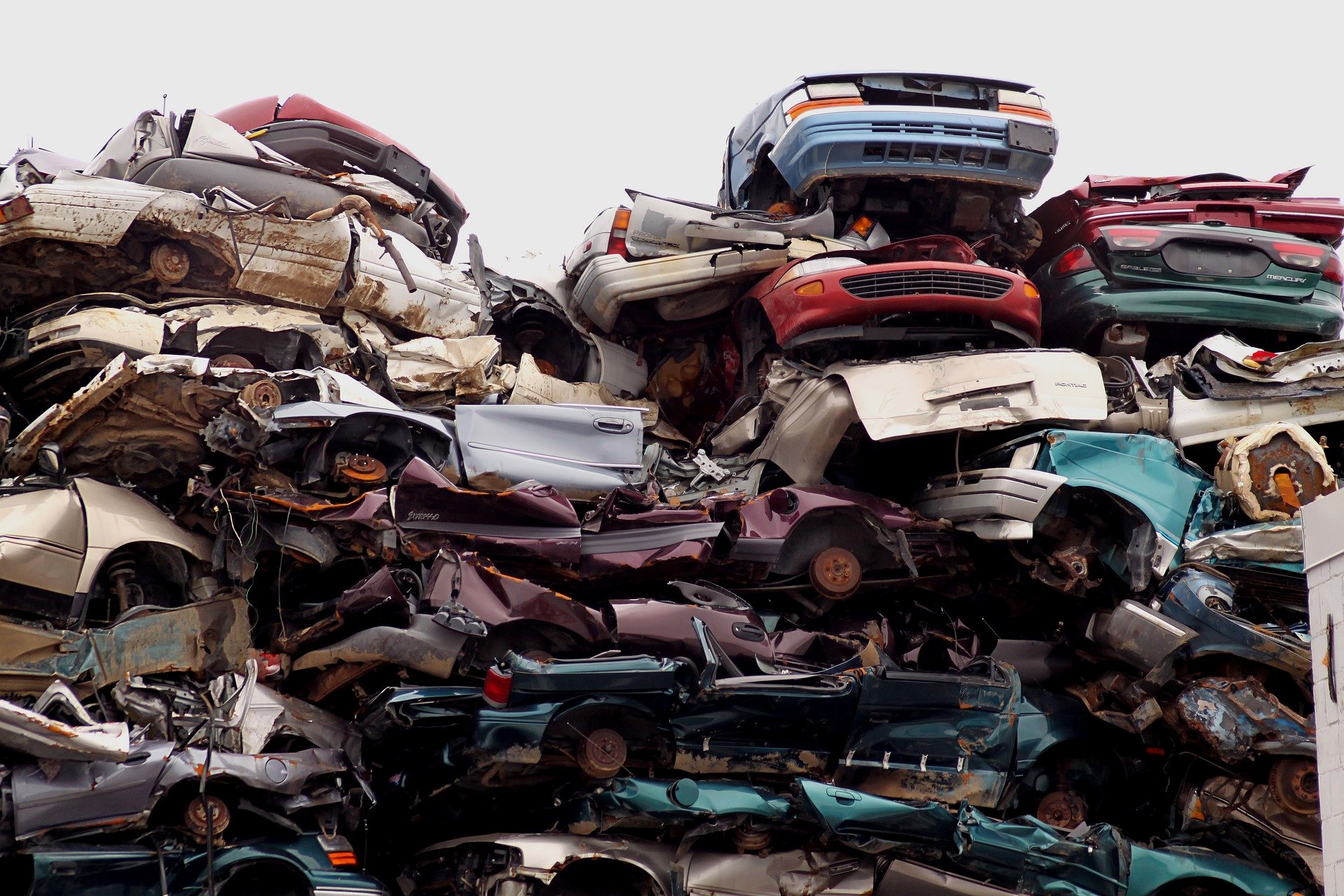 The Art of Automotive Salvage: Transforming Scrap Cars into Treasure