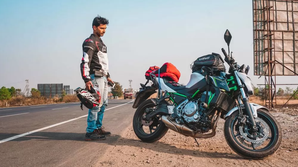 Explore Chandigarh on Two Wheels: Bike Rental Services for the Adventurous Souls