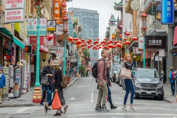 Capturing Hearts: The Charm of Valentine Gift Certificates and Romantic Walking Tours in San Francisco