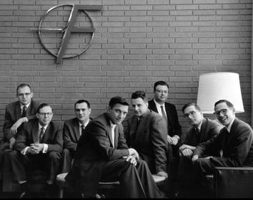 From left to right: Gordon Moore, C. Sheldon Roberts, Eugene Kleiner, Robert Noyce, Victor Grinich, Julius Blank, Jean Hoerni and Jay Last (1960)