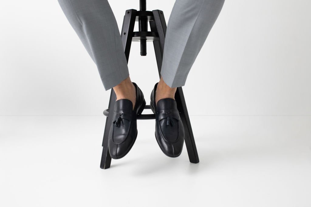 Men Outfits With Loafers: 10 Ideas How To Wear Loafers Shoes