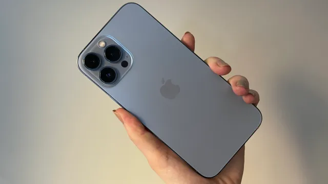 The Ultimate Tool for Creativity: iPhone 13 Pro - Redefining What's Possible