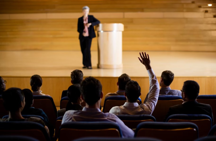 Tips for Attending an HR Conference