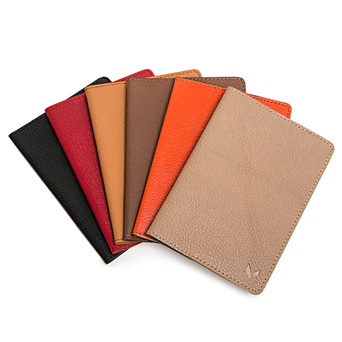 Leather Travel Accessories Functionality Meets Elegance for Globetrotters