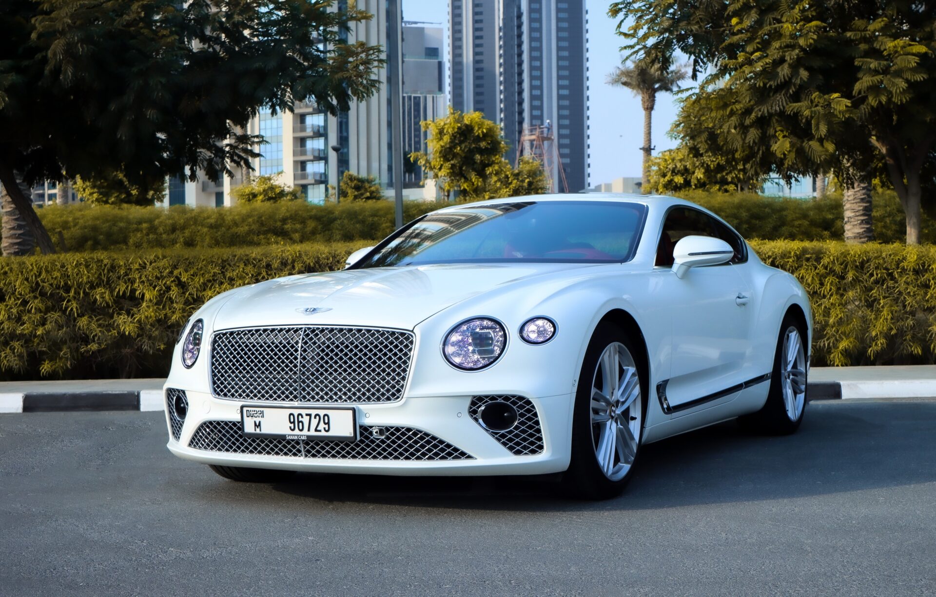 Rent a Bentley Sports car in rental Dubai: Experience Luxury on Wheels