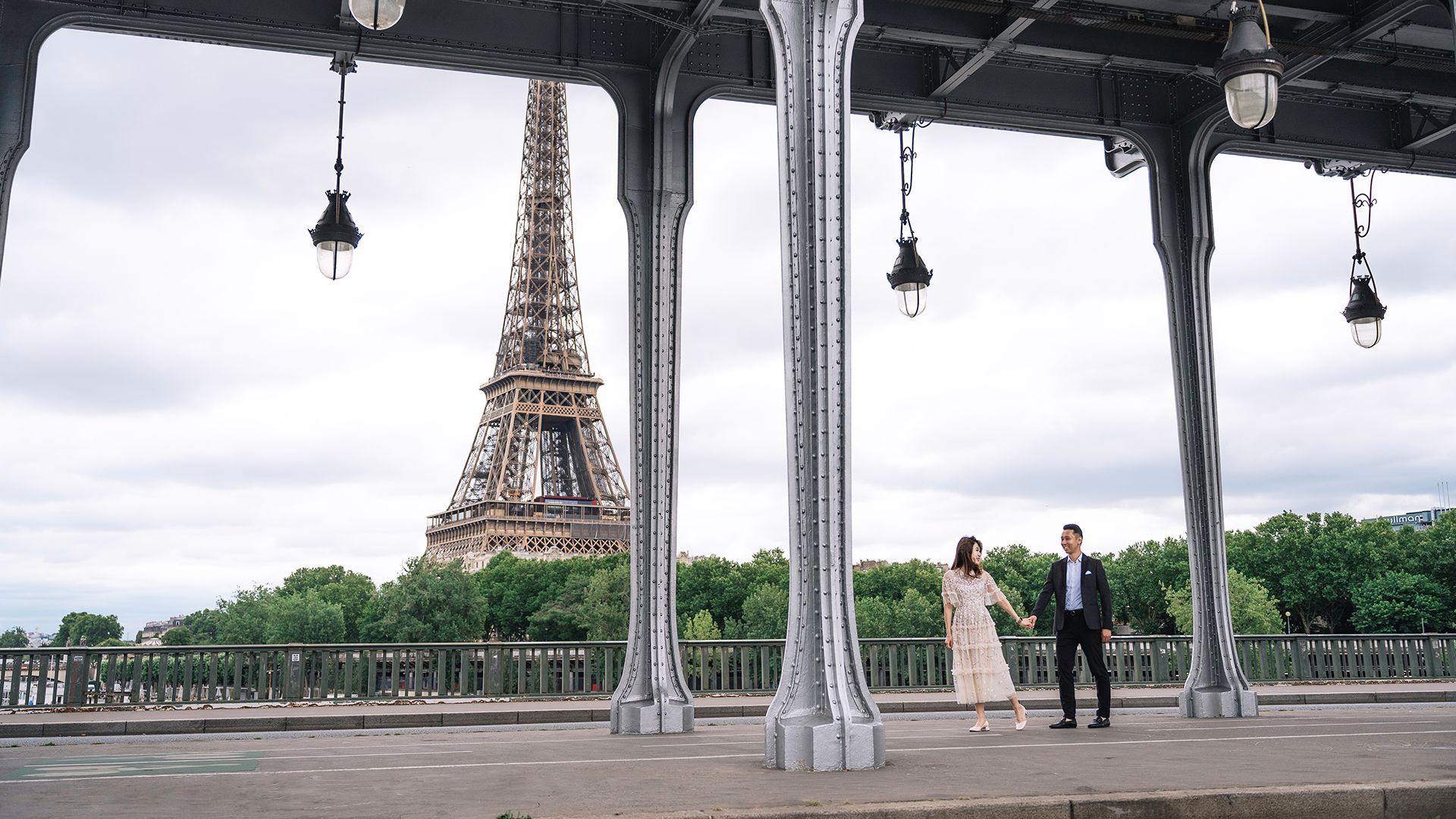 How to find a perfect destination Wedding photographer?