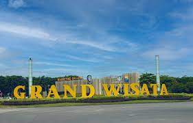 mbarking on a business venture in East Bekasi, particularly in the dynamic locality of Grand WisataTambun, offers immense potential