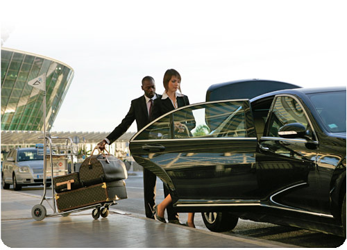 Seamless Luxury: Navigating the Skies with Limo Service from NJ to JFK