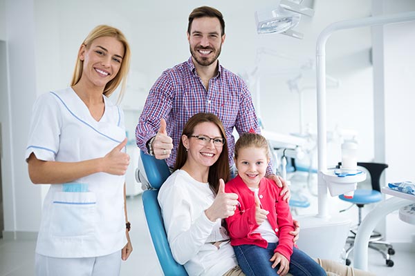 Emergency Dental Care: The Support of a Family Dentist in Toronto