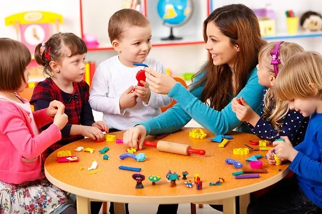 9 Factors to Consider When Choosing an Early Learning Center