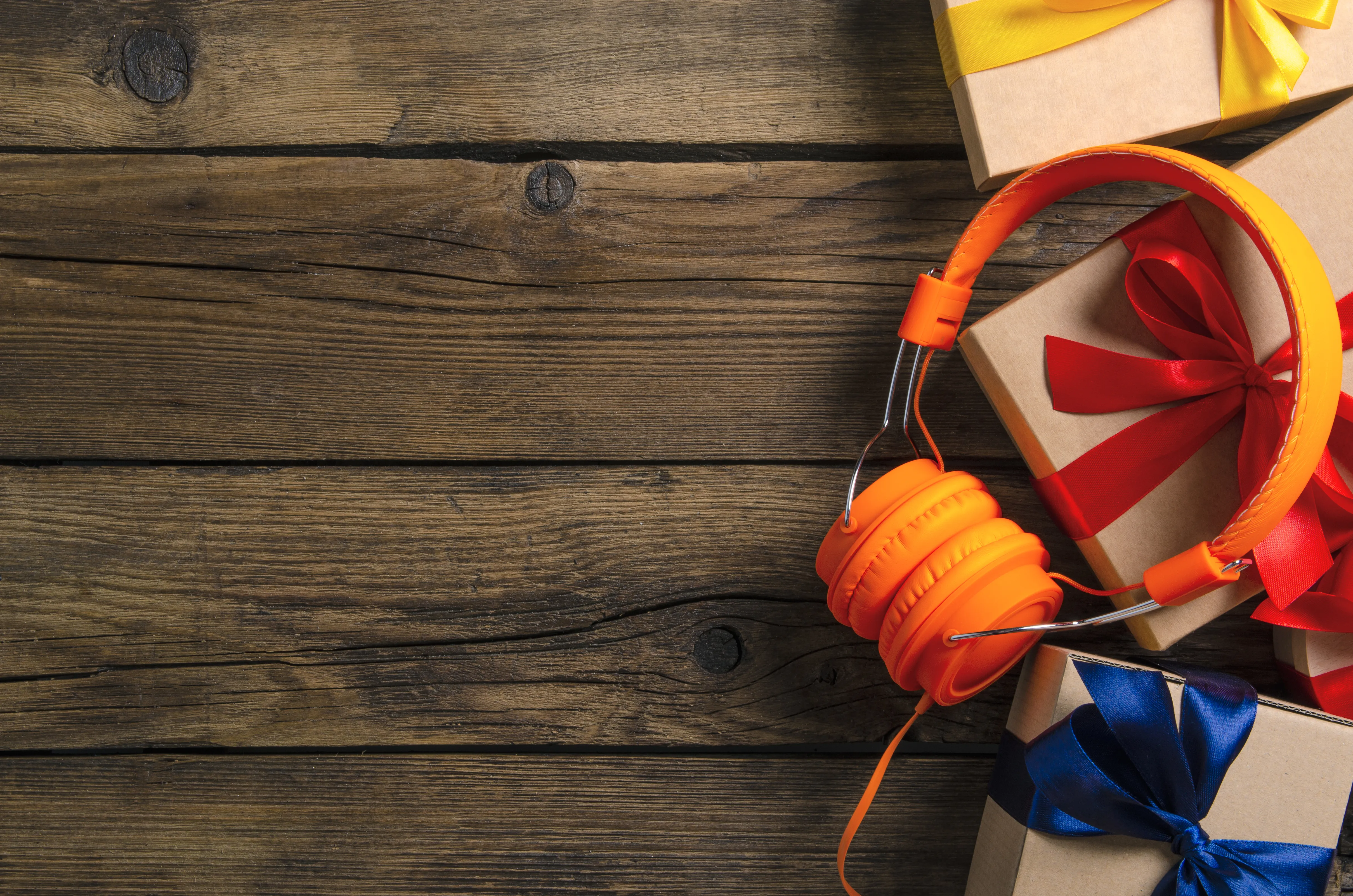 Best Audiophile Gifts: 26 Charming Ideas for Music Lovers and Audiophiles