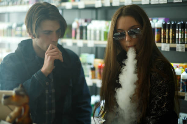 Top Reasons Why Disposable Vapes Are So Popular