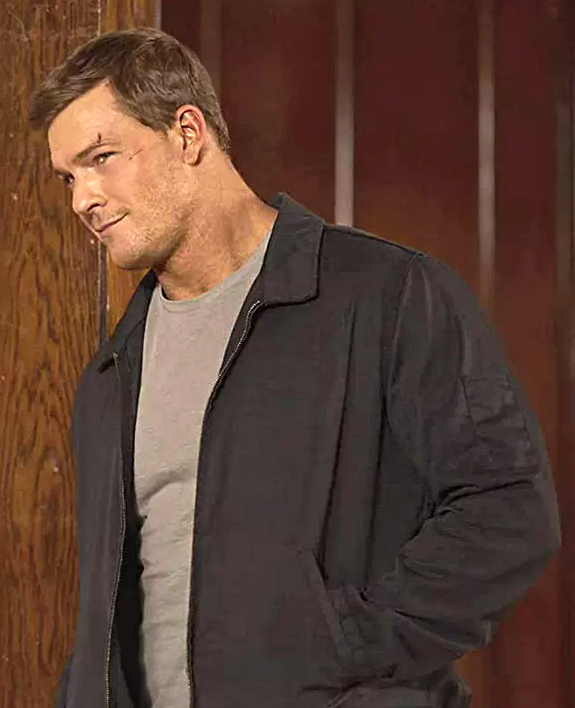 Alan Ritchson's Jack Reacher and the Legendary Jacket