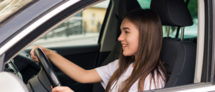 In the Driver's Seat: What to Expect from the Best Driving Schools