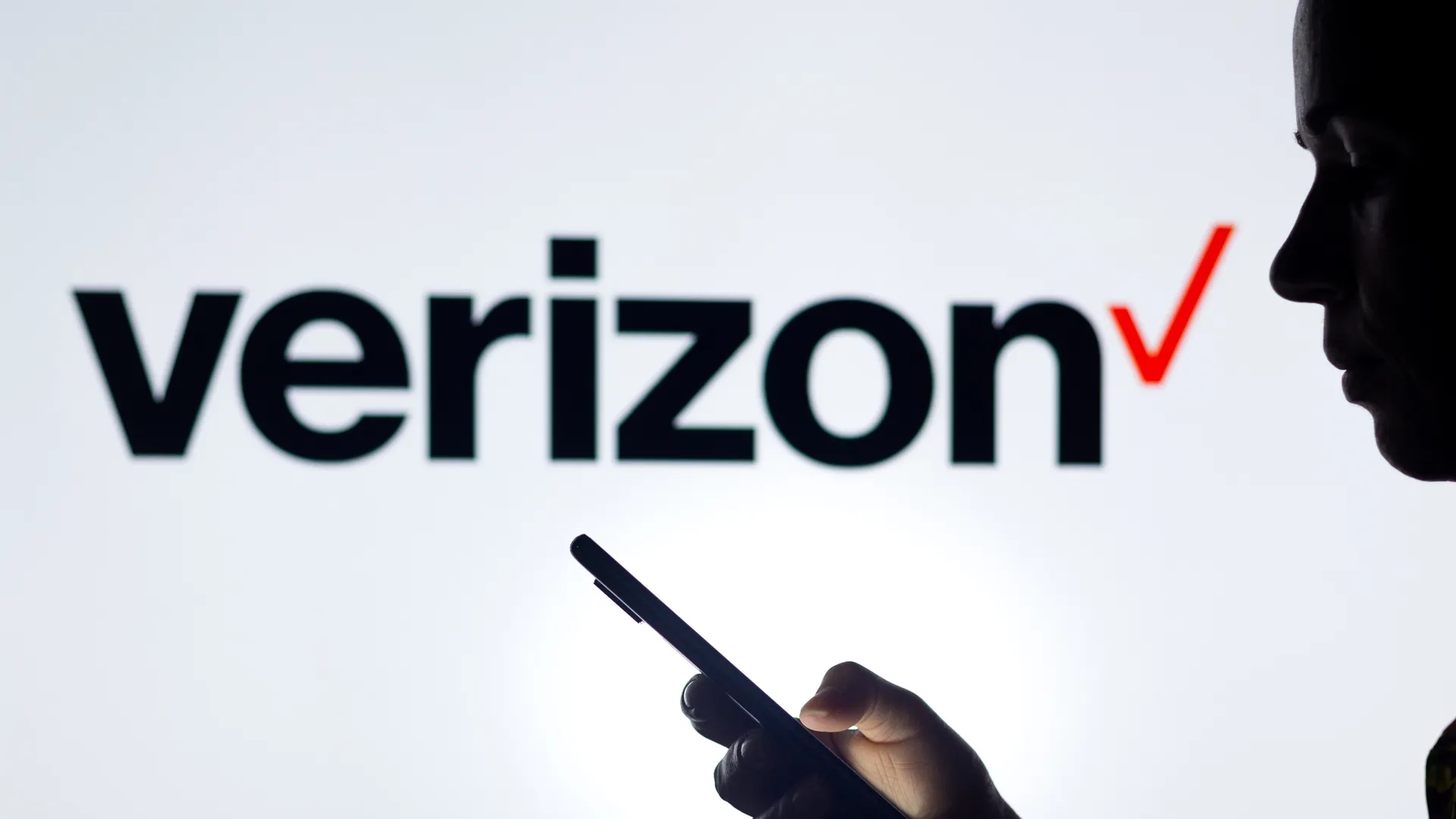Verizon's Logo Transformation: Reflecting Corporate Evolution