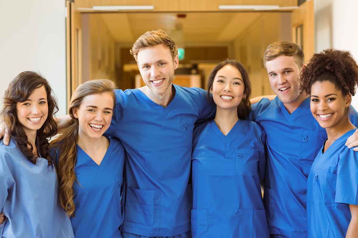 Struggling to Find Well-Fitting Scrubs?