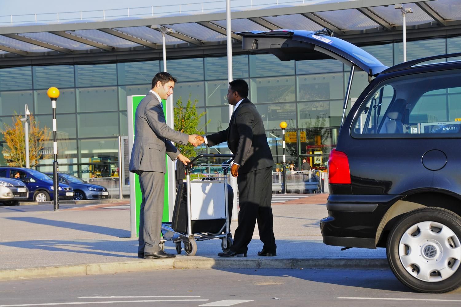 Bristol Airport to Heathrow taxi services