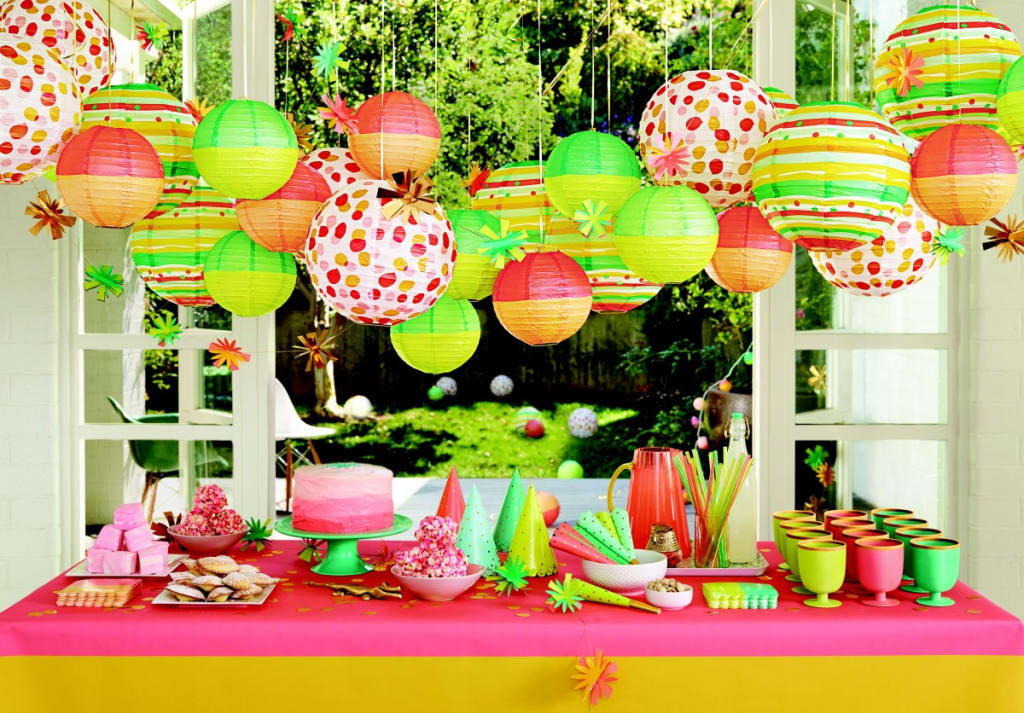 Colorful Table Centerpieces