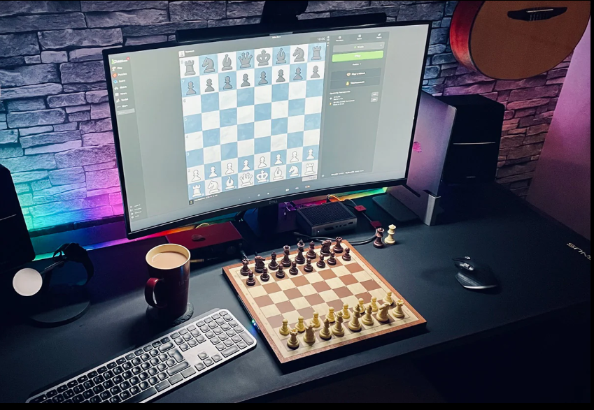 Exploring the Fascinating World of Computer Chess Boards