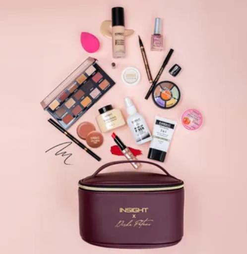 Building Your Perfect Makeup Kit: Essential Items for a Flawless Start