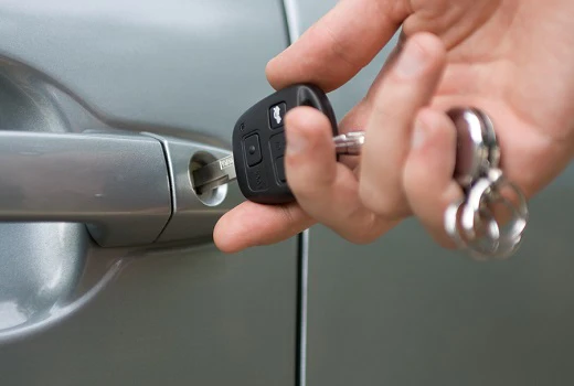 How to Open the Security Key in Your Car: The Role of Car Locksmiths in Birmingham