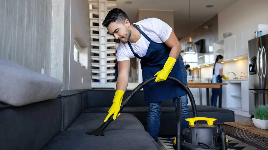 Professional House Cleaning Services: Benefits & Tips